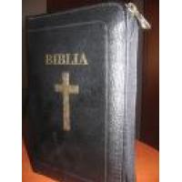 Biblie cu coperta imitatie din piele cu fermoar